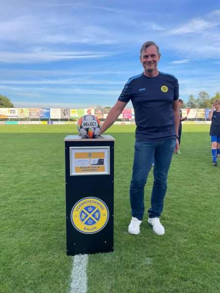 Verbroedering Balen kleurt