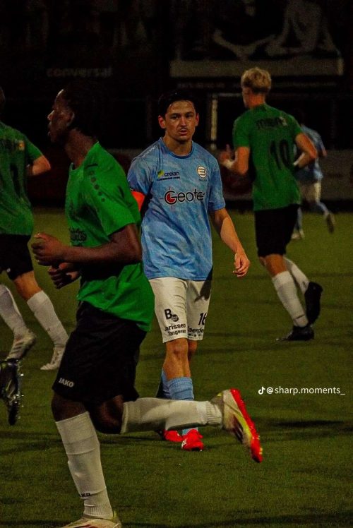 Provinciaal voetbal-2de provinciale ALimburg-Tom Laeremans -KVVV 's Herenelderen-