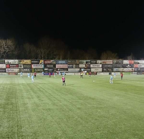 Provinciaal Voetbal - 3de provinciale C Limburg - Belisia SV B - Unico Tongeren - Het kan dan toch, winnen van Unico!