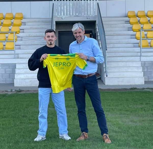 Kris De Backer - KFC Houtvenne - voetbal nationaal - 1ste klasse - KVC Lille United - 3de klasse