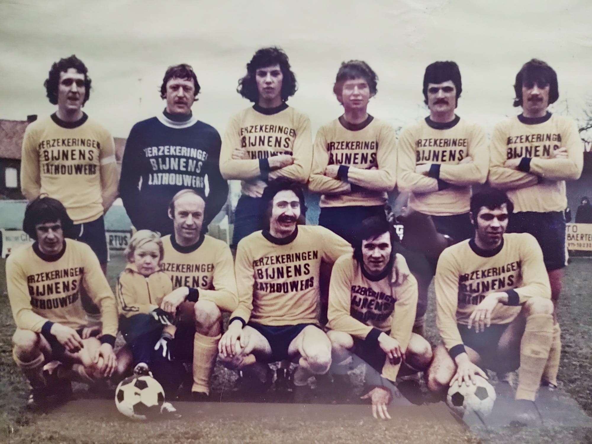 Voetbalcoryfee Nol Moors-Voetbal-Nationaal en provinciaal voetbal-Hoeselt VV-Rapid Spouwen