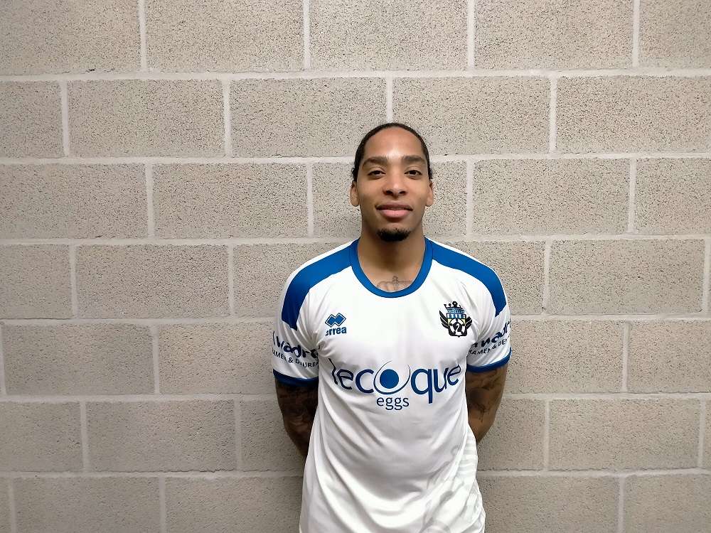 Nationaal voetbal - 2de nationale B - KSK Tongeren - Lanaken VV - Shermaine Martina naar Lanaken VV