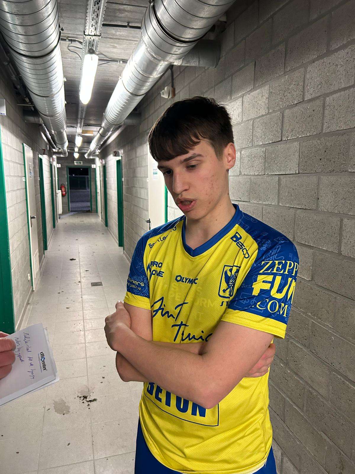 Nationaal voetbal - 2de Nationale B - STVV Youth - Bjarni Knapen - Mooie zege bij RC Hades