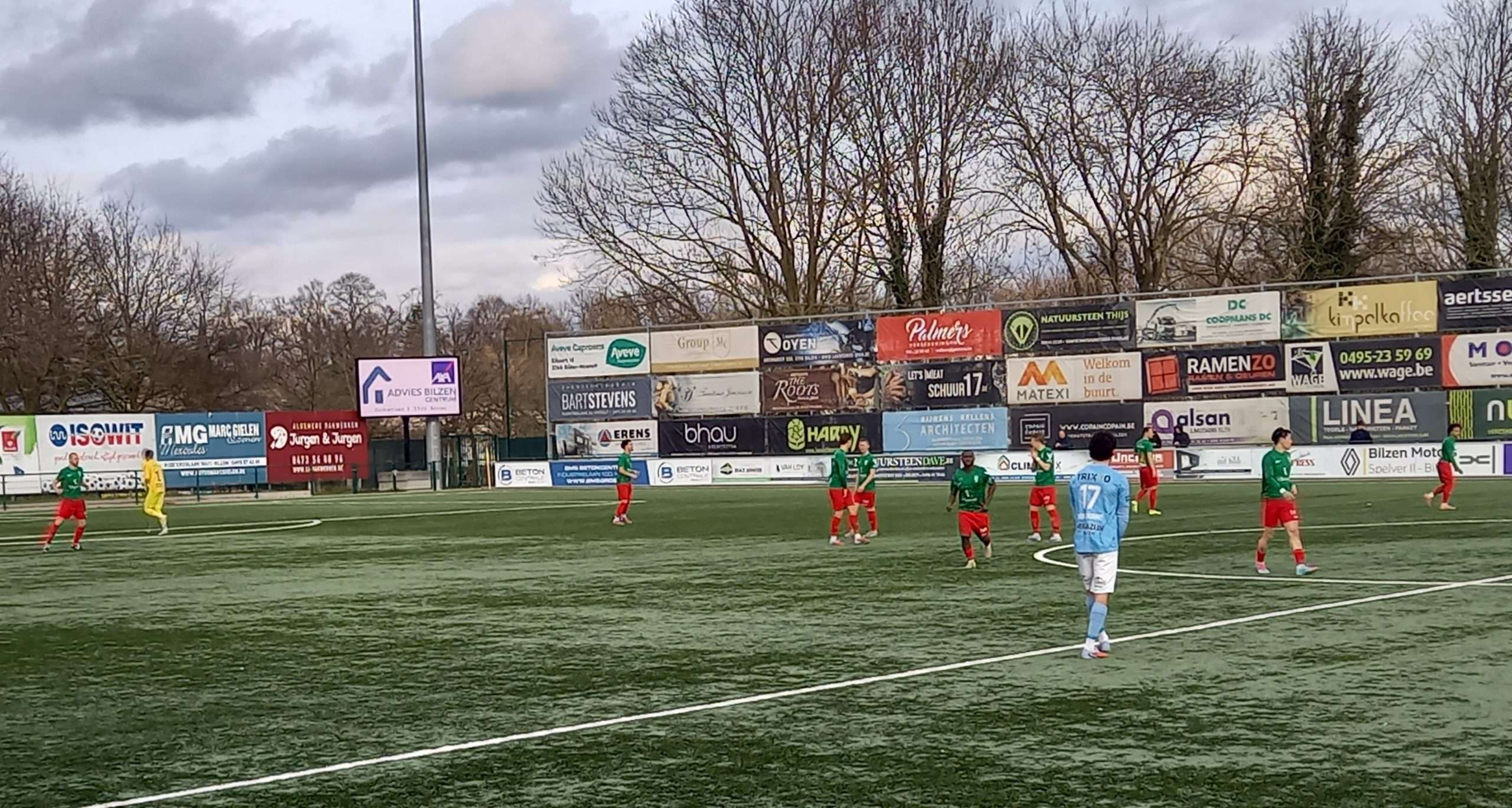 Nationaal voetbal - 1ste Klasse - Belisia SV - KFC Houtvenne - Baik knijpt