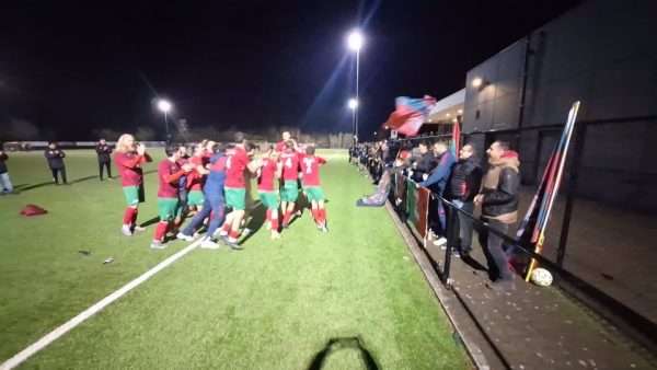 Nationaal voetbal - 2de Nationale B - K. Berg en Dal V.V. - Sander Coopman - Da's een ferme C(k)oopman