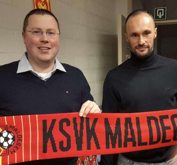 Provinciaal voetbal - 2de provinciale A Oost-Vlaanderen - KSVK Maldegem - KVV Laarne-Kalken - Bij winst kan KSVK Maldegem verder uitlopen