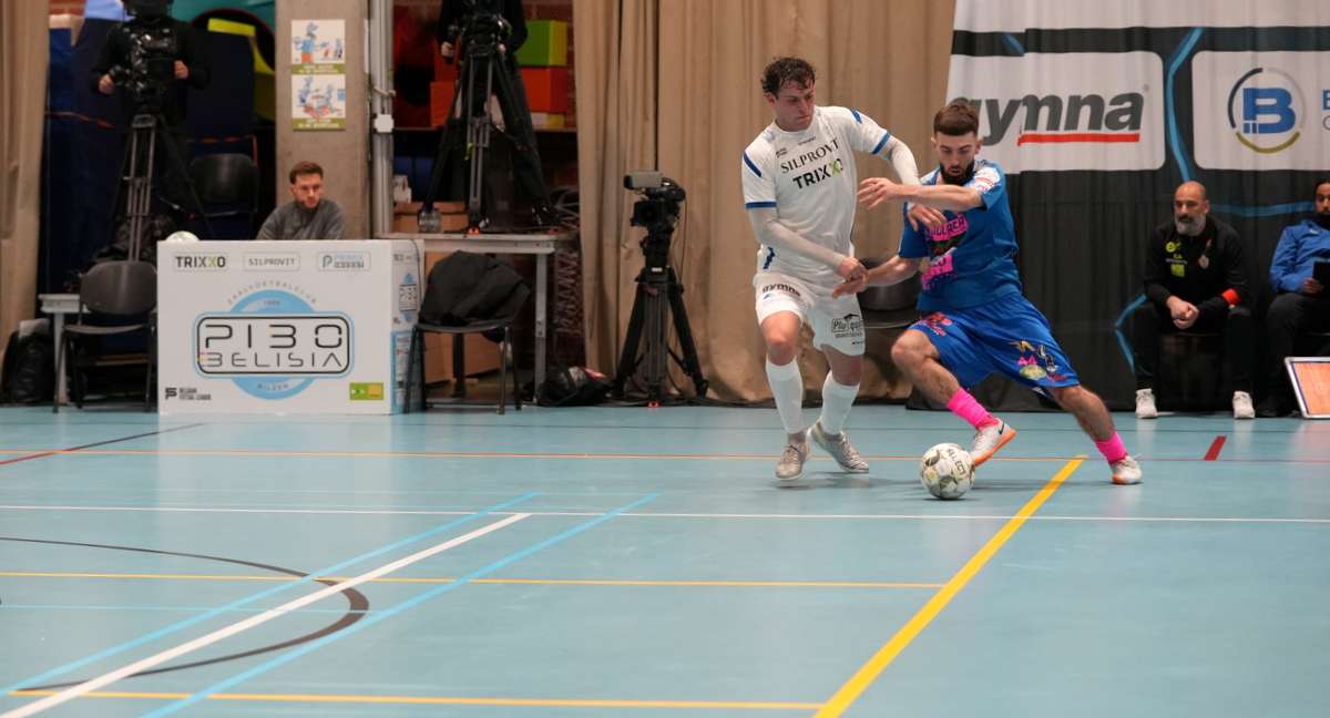 Futsal - Beker van België - FT Antwerp - Pibo Belisia - Seppe Leysen stoot met Pibo Belisia door