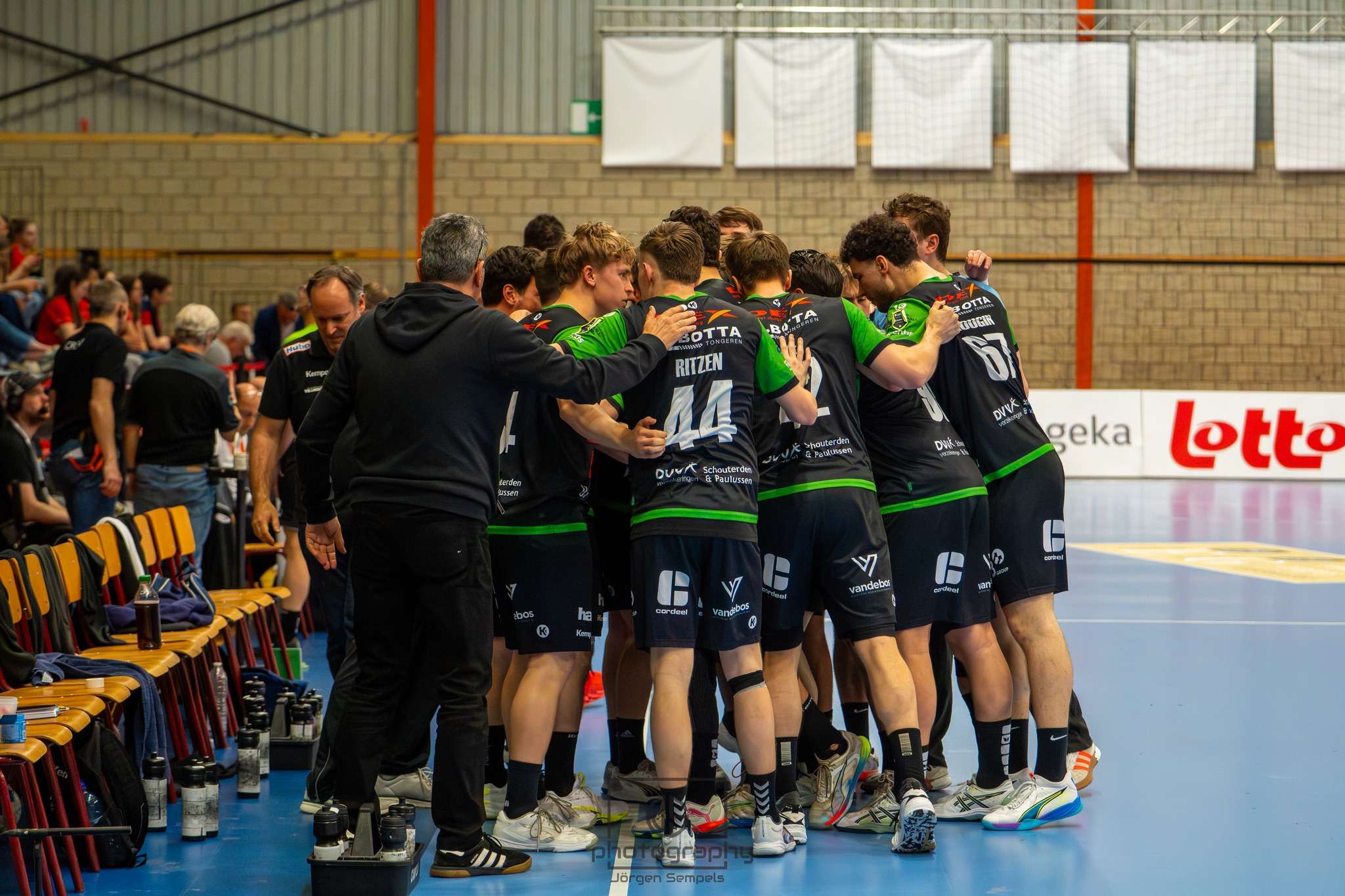 Coinmerce Super Handball League - HUBO Handbal - HUBO Handbal toont meteen honger naar meer na de bekerwinst