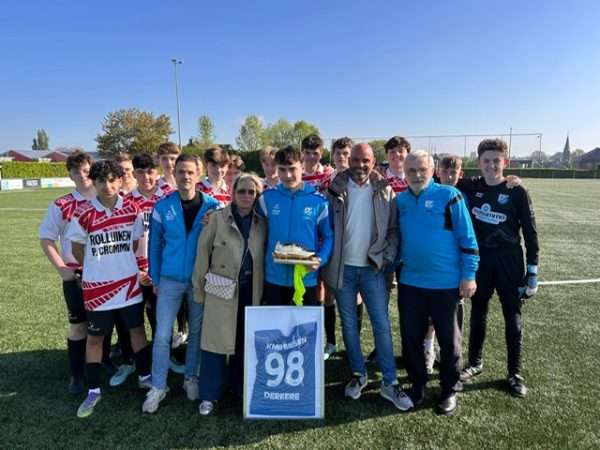 Jeugdvoetbal - KMR Biesen - TVJO Tom Hermans - Gilles Dereere achten