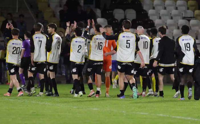 Nationaal voetbal - Provinciaal voetbal Limburg - FC Esperanza Pelt - Voetballend Limburg kijkt FC Esperanza Pelt