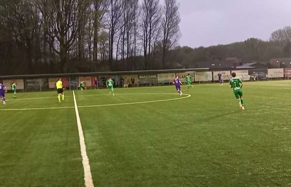 Nationaal voetbal - 3de nationale B - KEWS Schoonbeek-Beverst - VV Zepperen-Brustem - Doelpunt in de slotminuut en alsnog een punt