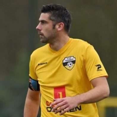 Provinciaal voetbal - 3deprovinciale B Oost-Vlaanderen - VVE Hansbeke - VVE Hansbeke haalt coach in eigen midden