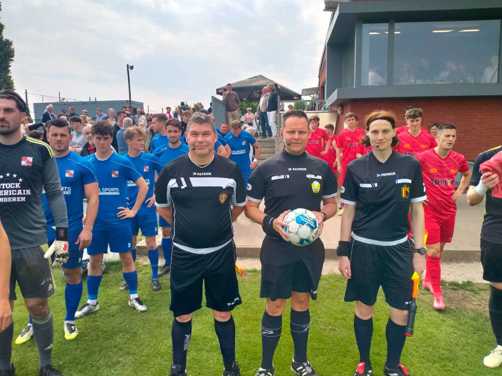 Provinciaal voetbal - 2de provinciale bijkomende stijgers - KVV Hoeselt naar finale via strafschoppen