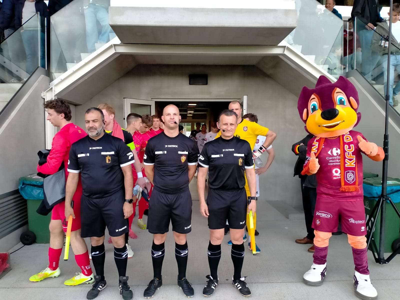 Provinciaal voetbal - 2de provinciale voor bijkomende stijgers - KVV Hoeselt naar eerste provinciale