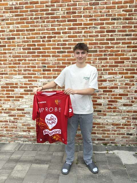 Provinciaal voetbal - 3de provinciale - FC Veldwezelt - Senne Surinx - Moet het jaar van de doorbraak gaan worden
