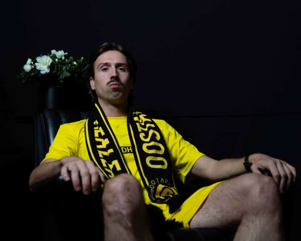 Provinciaal voetbal - eindronde 3de provinciale Oost-Vlaanderen - Oostakker-Azalea - KVC Melle - Promotie voor Oostakker-Azalea na knap seizoen