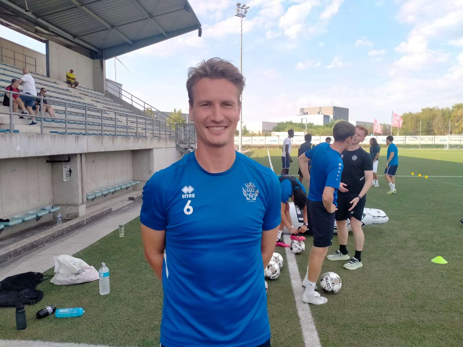 Nationaal voetbal - 2de Nationale B - KSK Tongeren - Gil Vanderhoven - Klaar voor Unico Tongeren