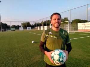 Provinciaal voetbal - 2de Provinciale B Limburg - KFC Diepenbeek - Dries Gijbels - Blij met mijn keuze voor KFC Diepenbeek