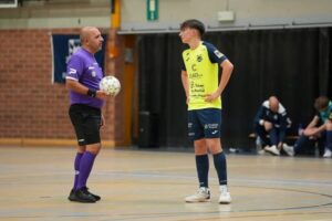 Provinciaal voetbal - 3de provinciale C Limburg - FC Veldwezelt - Senne Surinx - Kijken uit naar KVV Hoeselt