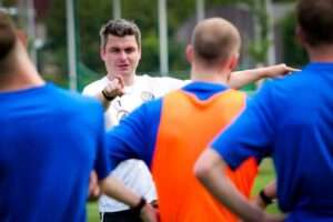 Nationaal voetbal - 3de nationale B - ASV Geel - Cremeke voor de mannen?