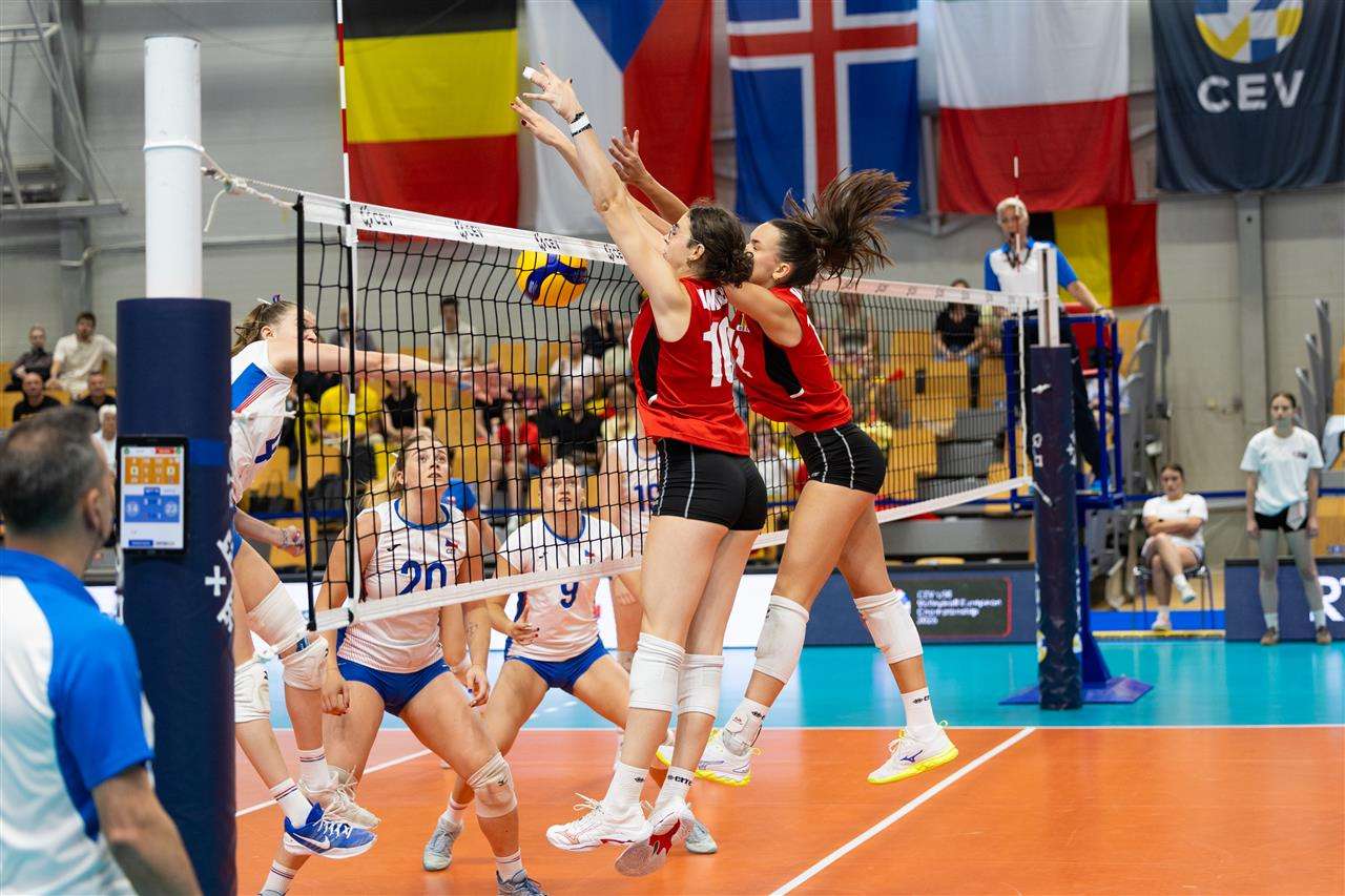 Young Yellow Tigers U18 - Riga - EK - Ijsland