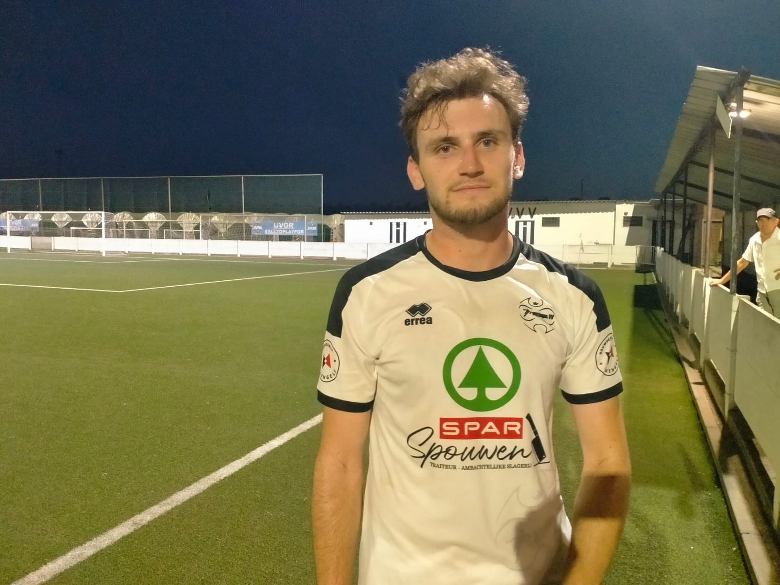 Provinciaal voetbal - 1ste Provinciale Limburg - K. Vlijtingen VV - Stefan Knapen - Aanpassing is vlot verlopen