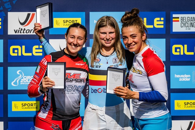 BMX - European Cup 2026 - Valerie Vossen - Knappe eindzege voor Valerie Vossen in UEC BMX European Cup 2026