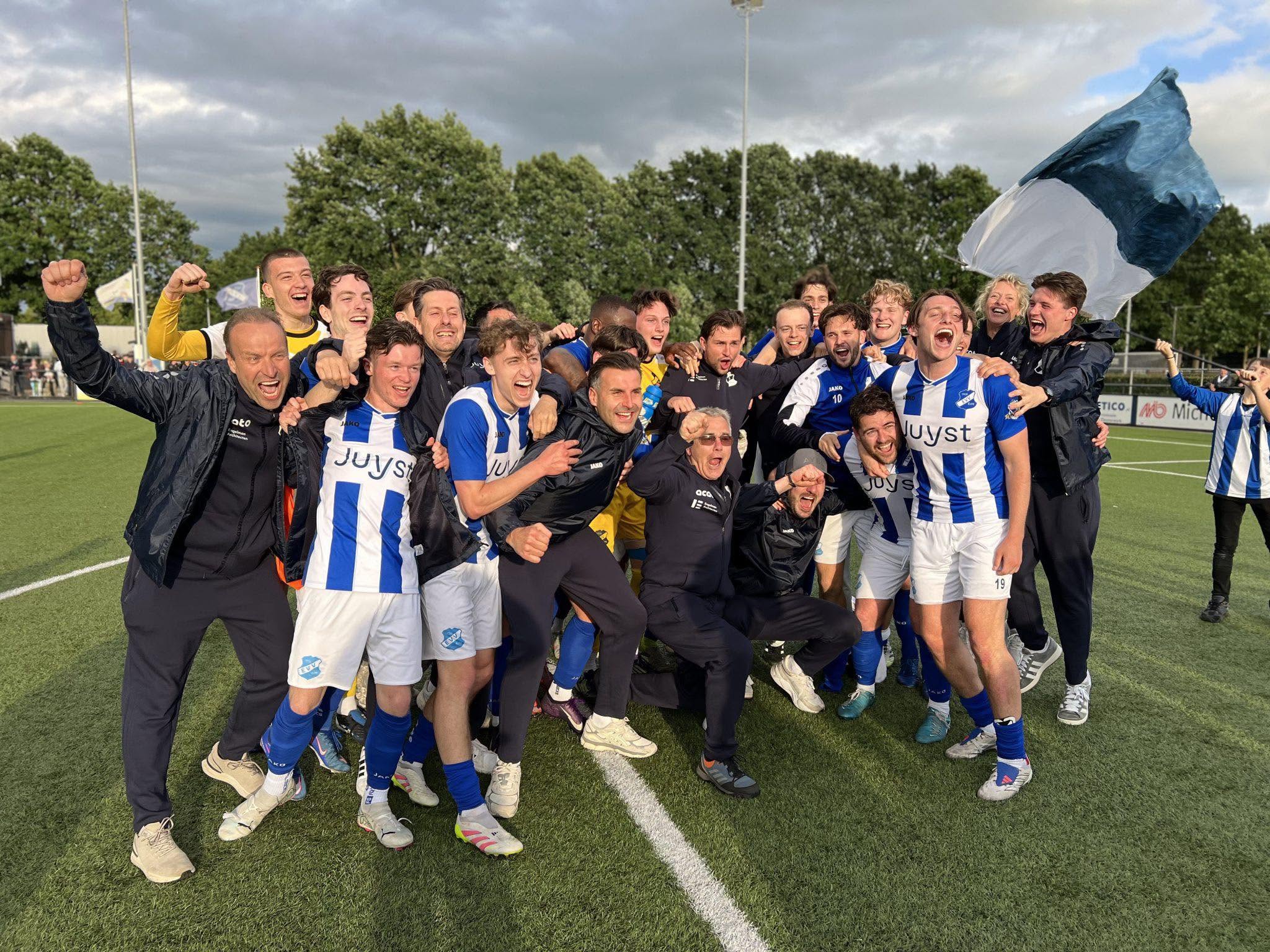 Nederlands voetbal - 3de Divisie B - EVV Echt - EVV Echt voelt toch wat druk