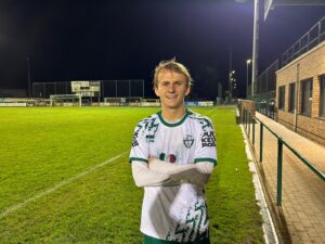 PHOTO-2026-10-18-01-22-30-300x225 Derbyzege voor STVV Youth