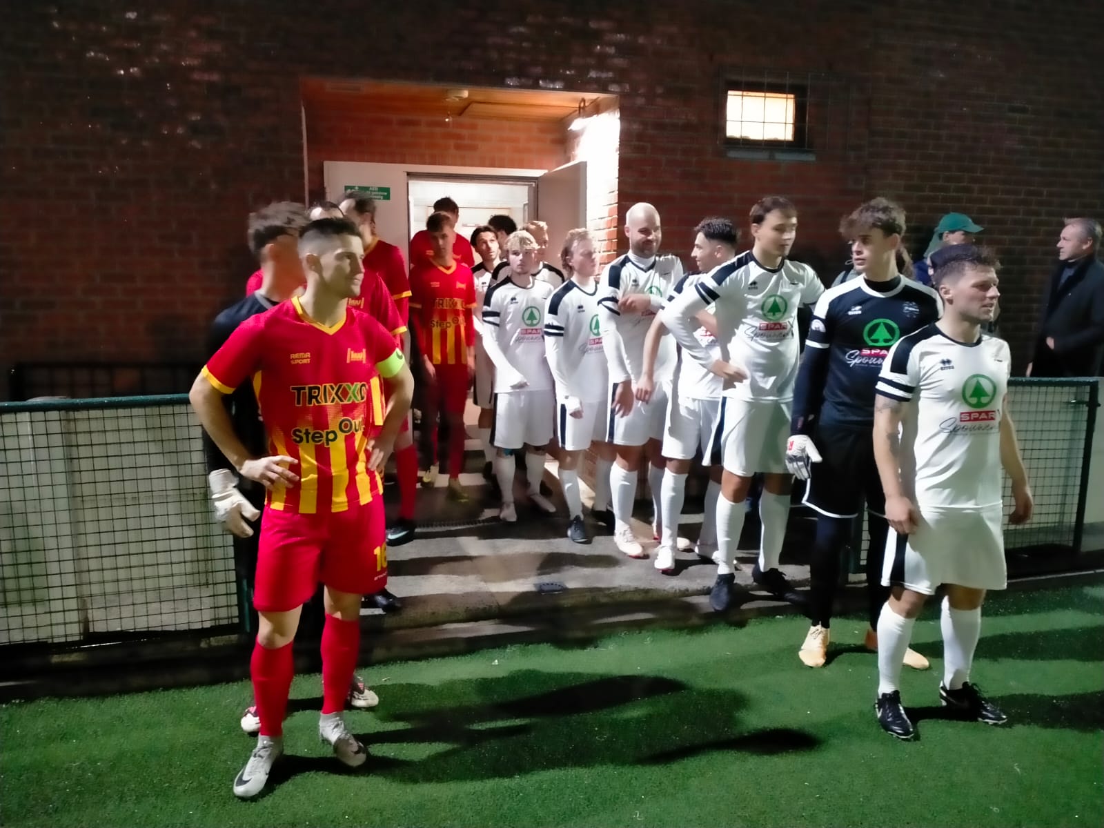 Provinciaal voetbal - 1ste Provinciale Limburg - K. Vlijtingen VV - KVV Hoeselt - Dodelijk efficiënt K. Vlijtingen VV