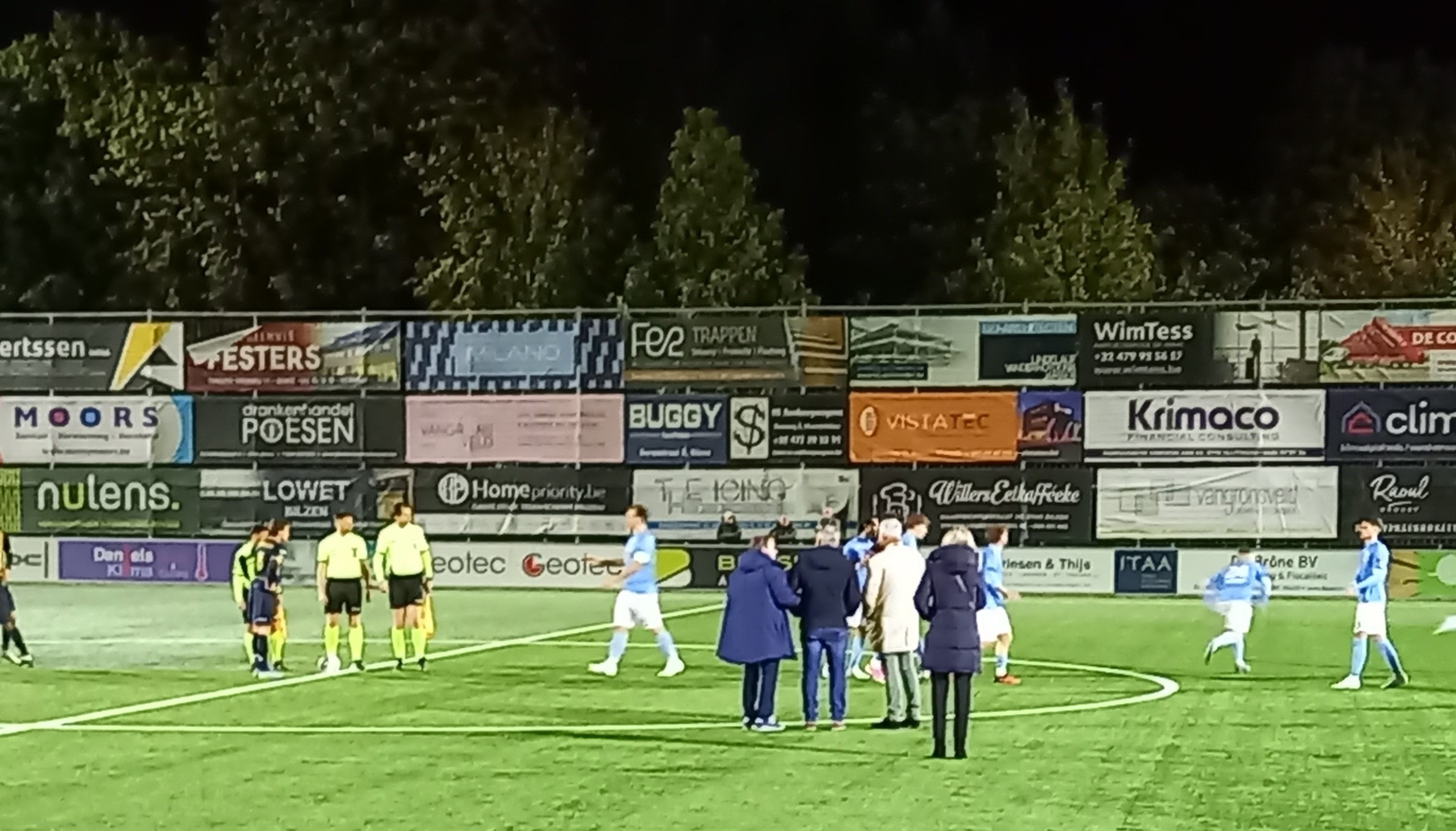 Nationaal voetbal - 1ste nationale - Thes Sport - Belisia SV - Die eerste goal gaf Thes de vrijheid