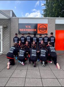 Provinciaal voetbal Nederland - 3de klasse C - RKVV Neerbeek - RKVV Neerbeek verteert de overstap goed